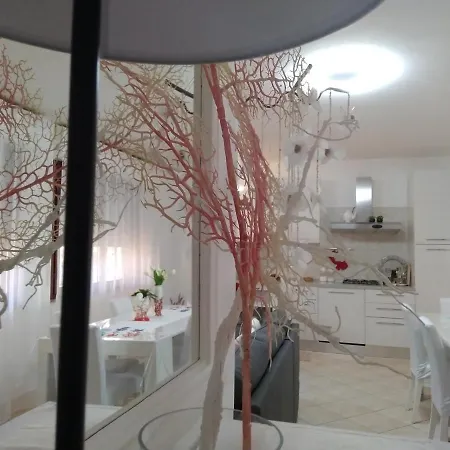 Rami Di Corallo Con Parcheggio Privato ---------- Apartament Pula