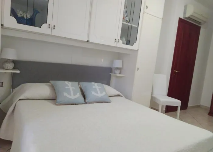 Rami Di Corallo Con Parcheggio Privato ---------- Pula