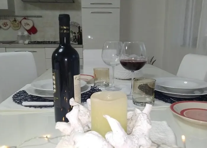 Rami Di Corallo Con Parcheggio Privato ---------- * Pula